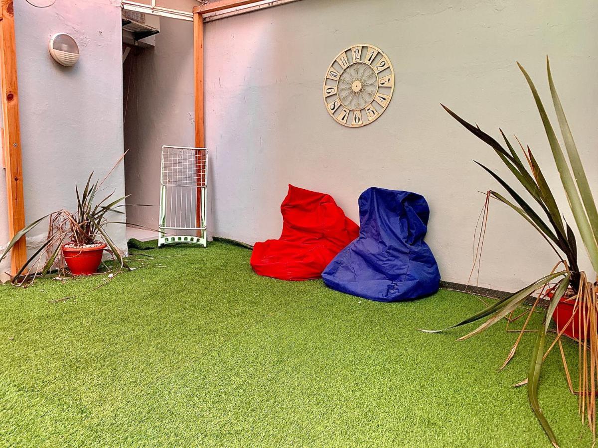 G5 - Amazing 2 Bedrooms With Private Garden. Apartment