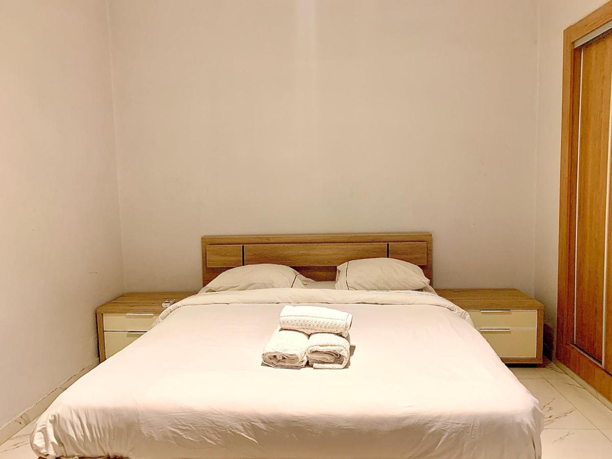 G5 - Amazing 2 Bedrooms With Private Garden.